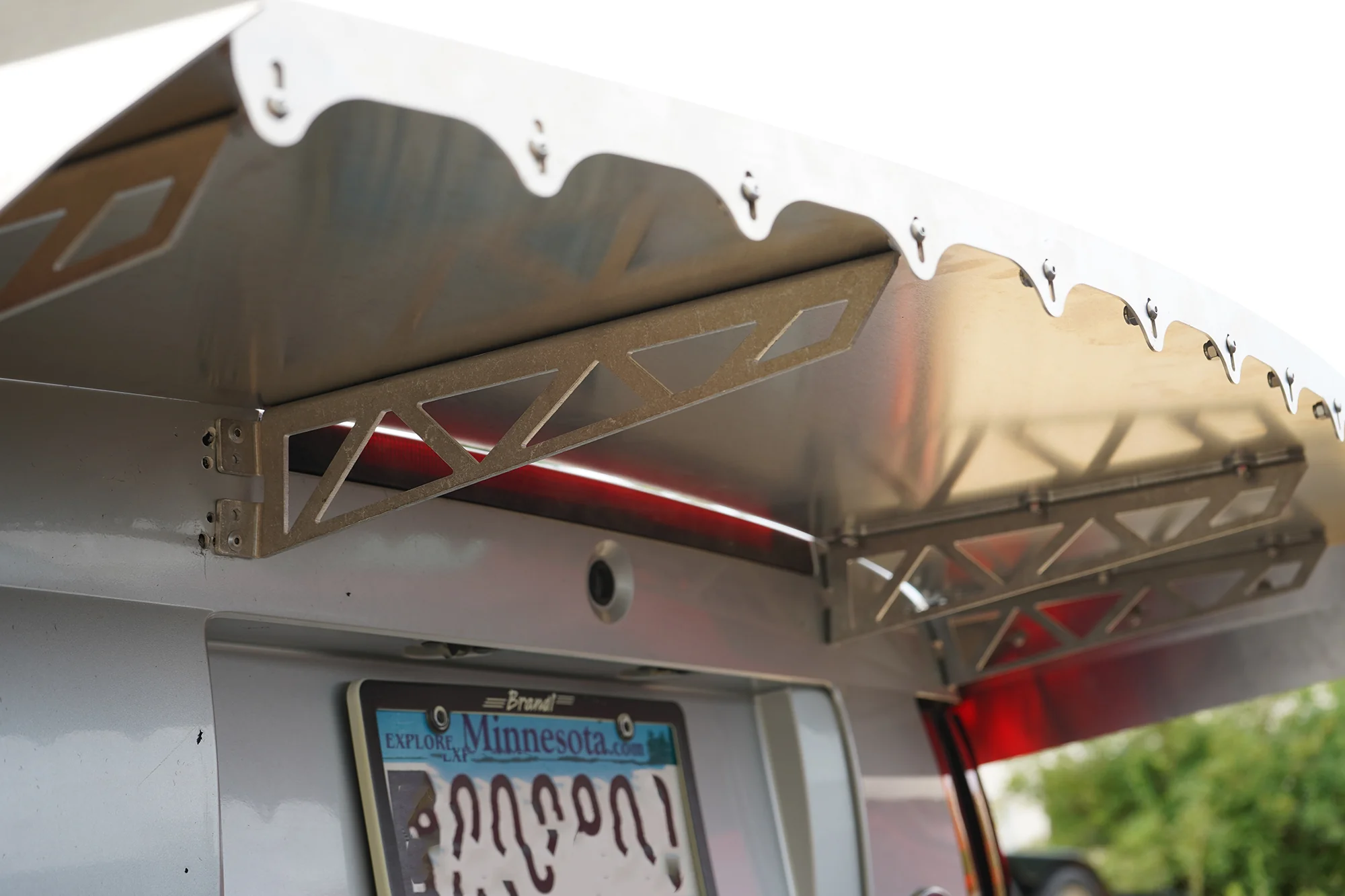 1999-04 New Edge Mustang Strutless 15" Aluminum Drag Wing w/ Adjustable Wicker 31-200 - Image 6